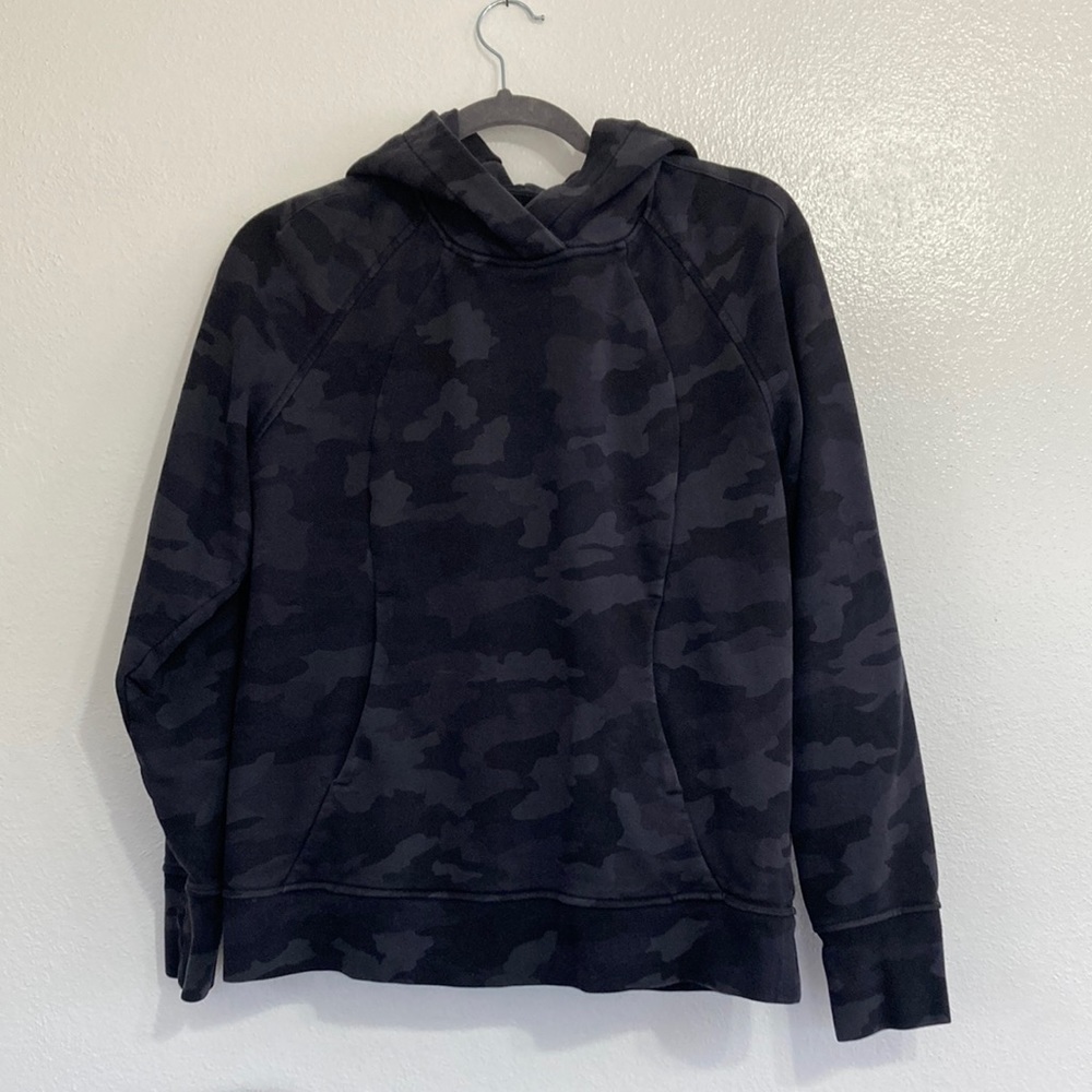 LULULEMON Scuba hooded sweatshirt
